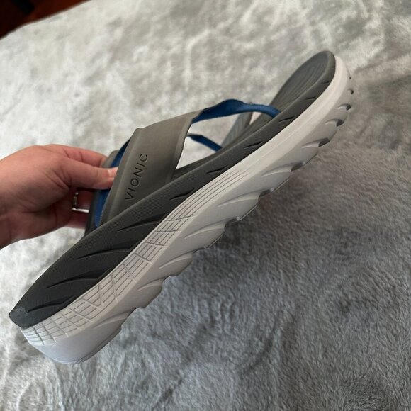 Sandals_&_Flip_Flops